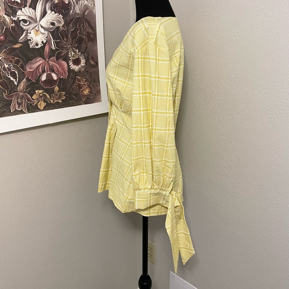 Pearl By Lela Rose Plaid Seersucker Full Sleeve Top in Sunflower - Picture 5 of 10